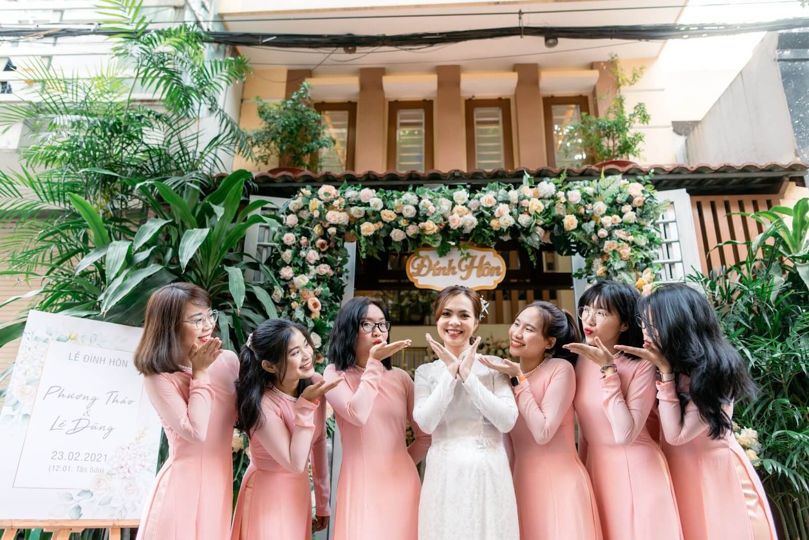ao-dai-cap-dau-re-1