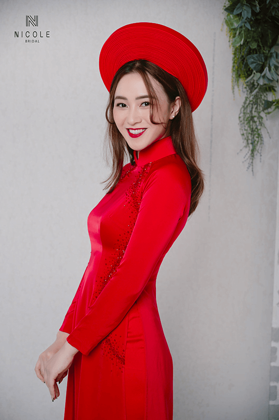 ao-dai-cuoi-cho-co-dau-bau-1