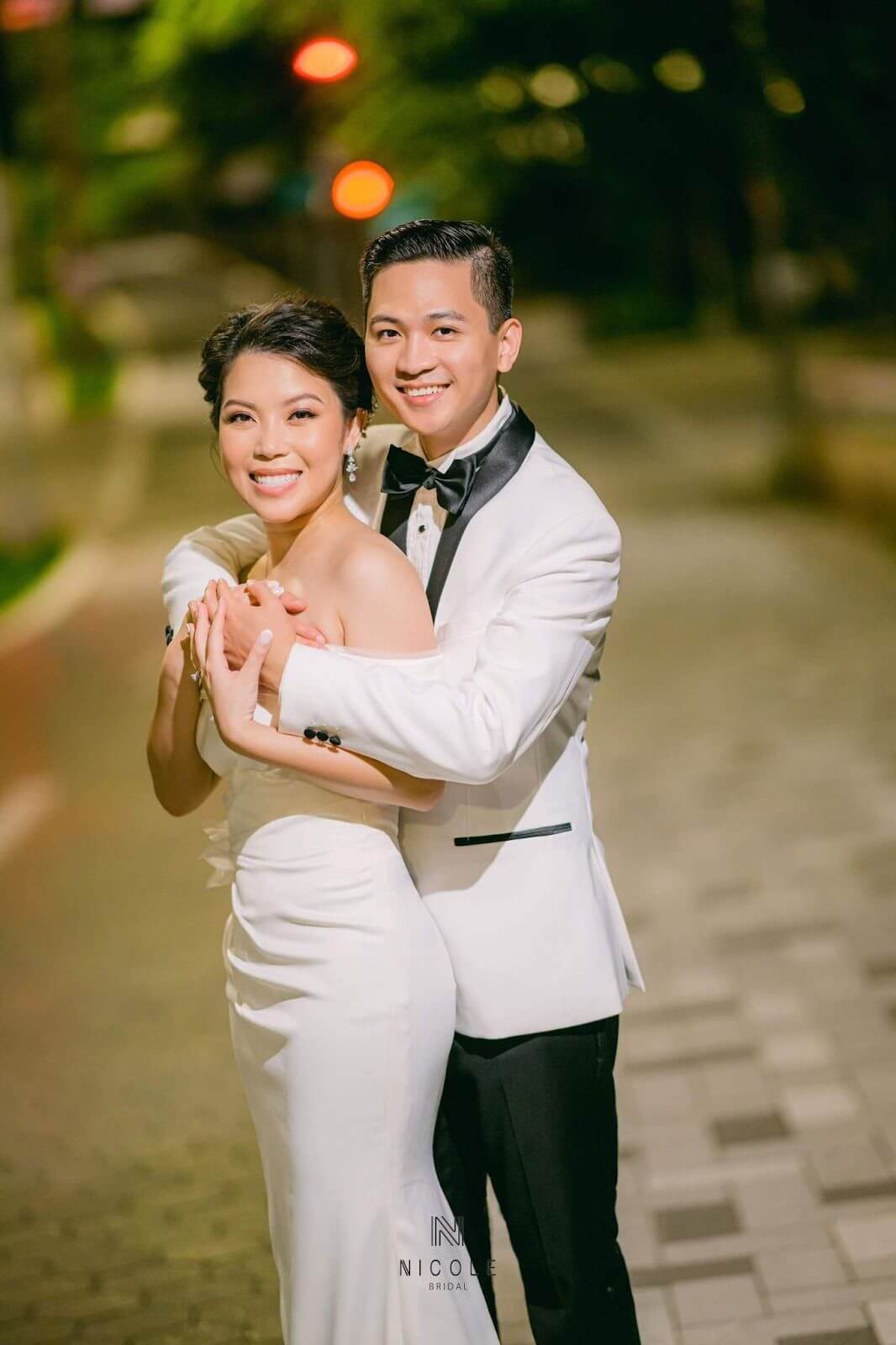co-dau-anh-le