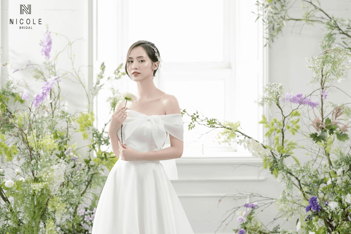 mua-vay-cuoi-online