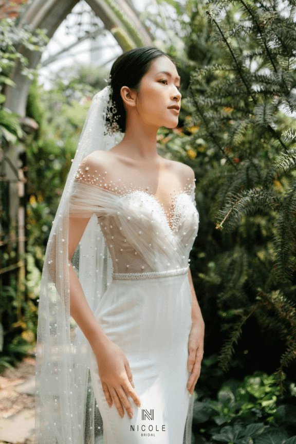 váy cưới đính hạt hình 6
