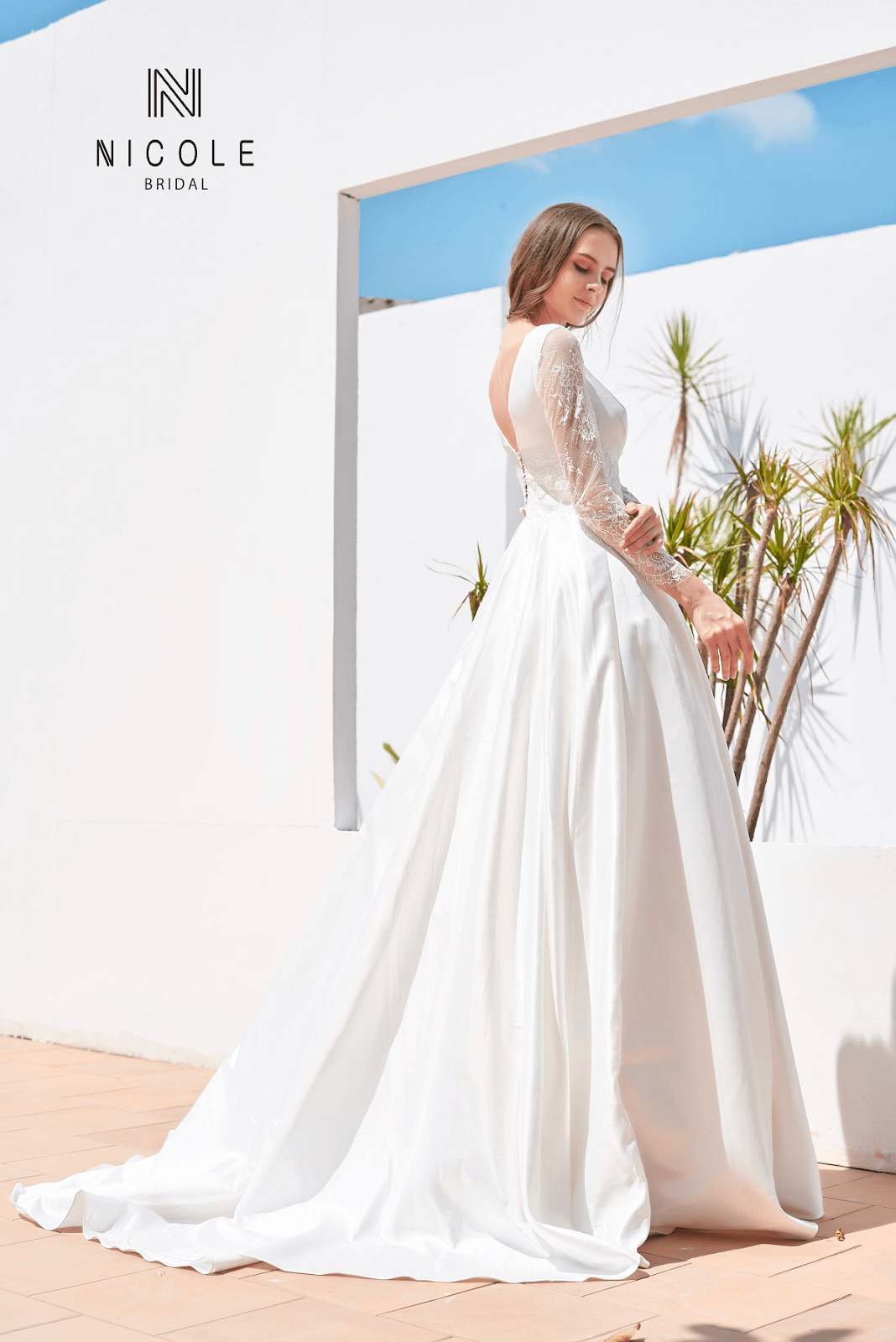 vay-cuoi-satin-28