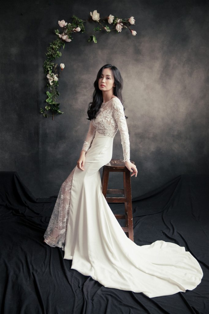 Mẫu váy cưới đẹp dành cho cô dâu gầy - Vivian Studio - VVA Group