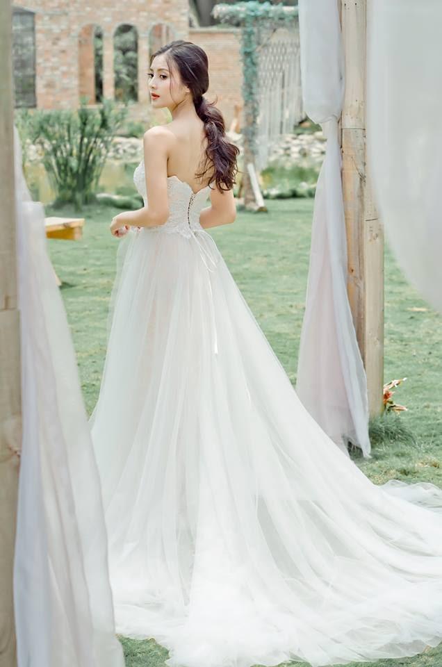 thuê áo cưới để chụp hình