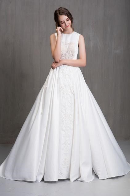 kiểu áo cưới kín đáo