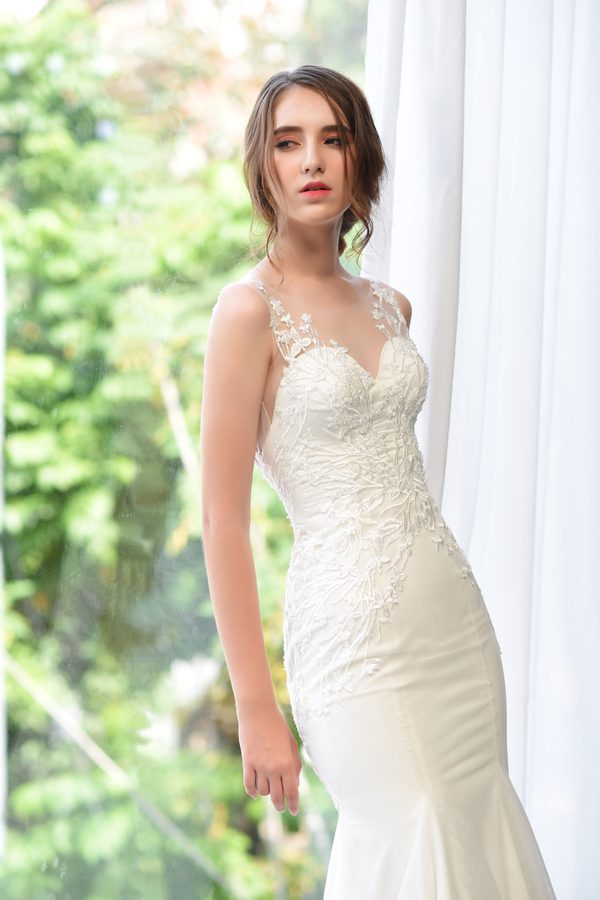 áo cưới đuôi cá