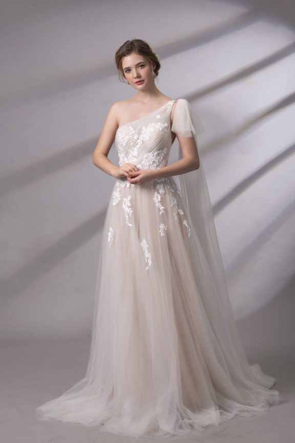áo cưới selina 1 vai