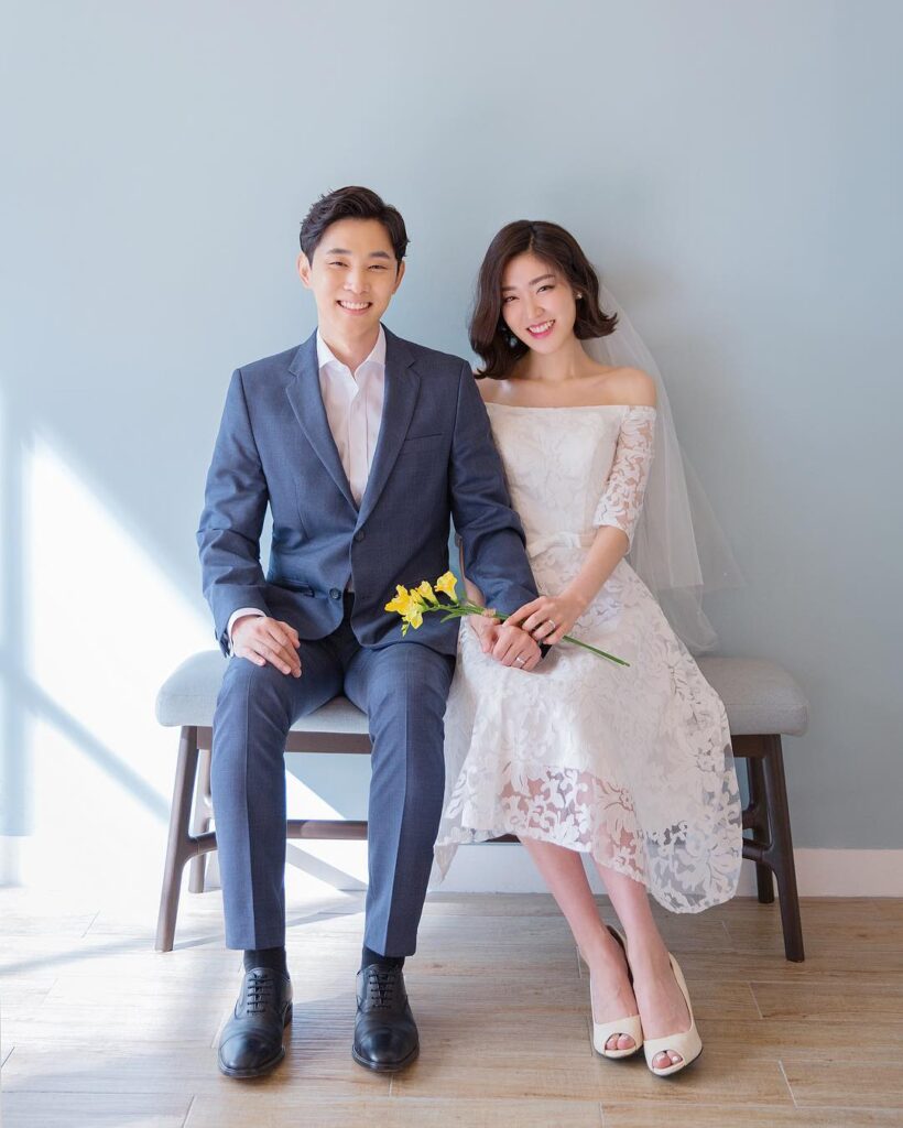 Chụp ảnh cưới phong cách Hàn Quốc trong Studio Nicole Bridal