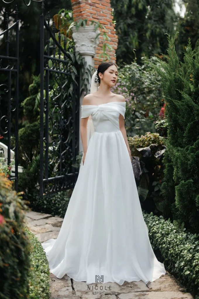 99+ kiểu áo cưới đẹp nhất trong mùa cưới - Juliette Bridal