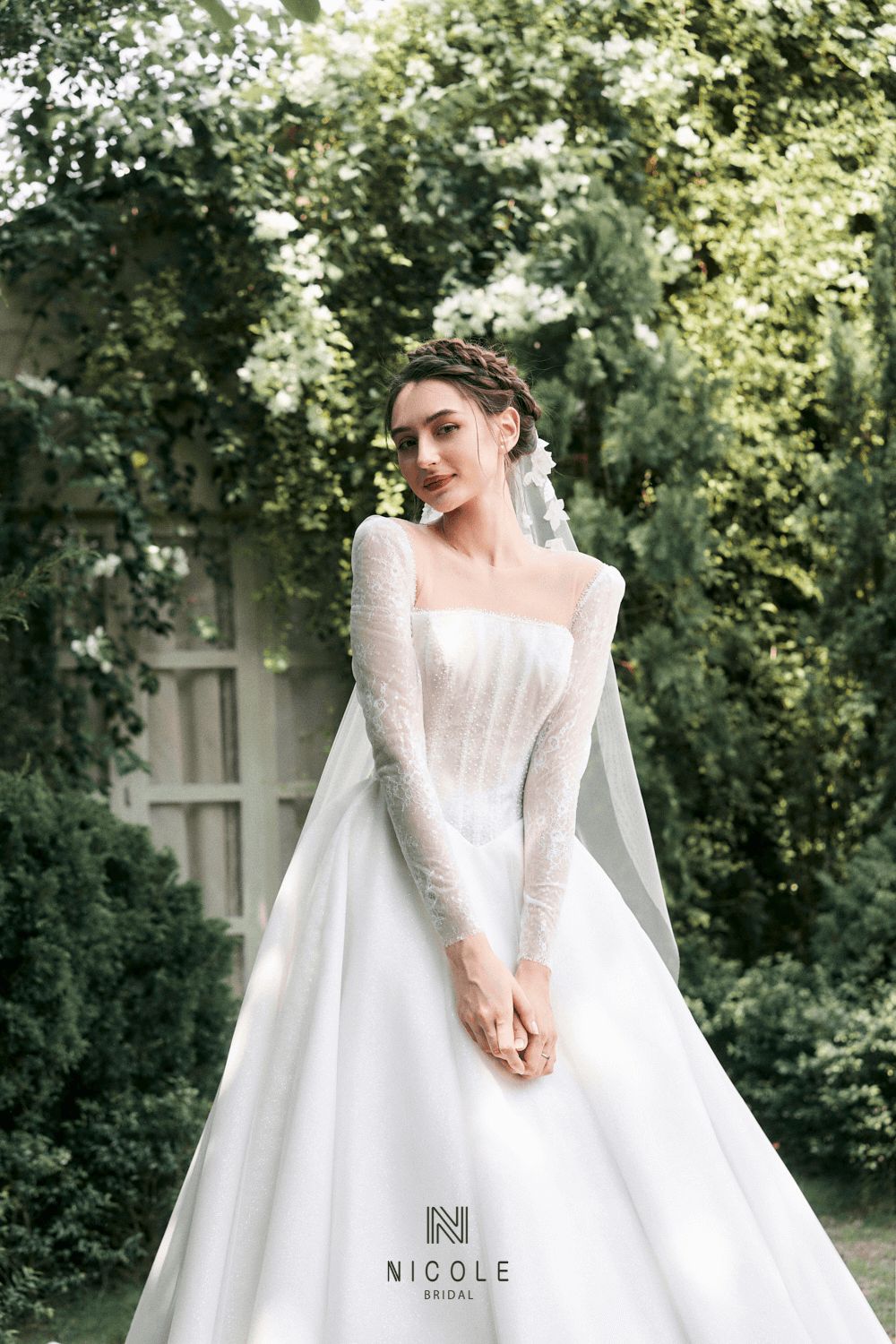 8 mẫu váy cưới dáng A suông nhẹ đẹp nhất 2020 | Quyên Nguyễn Bridal