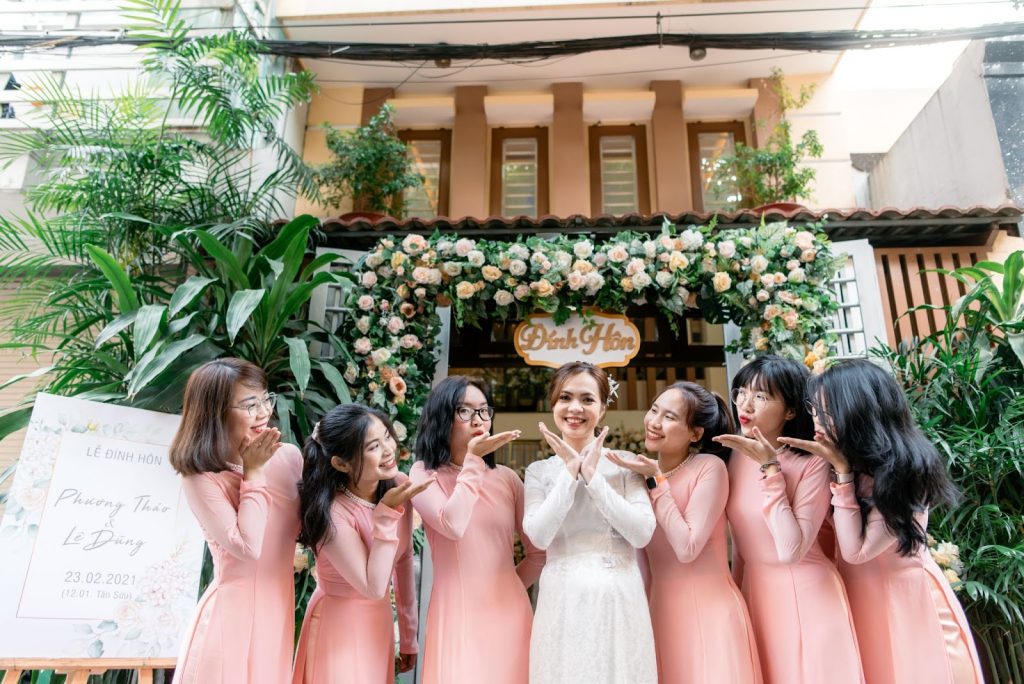 ao-dai-cap-dau-re-1