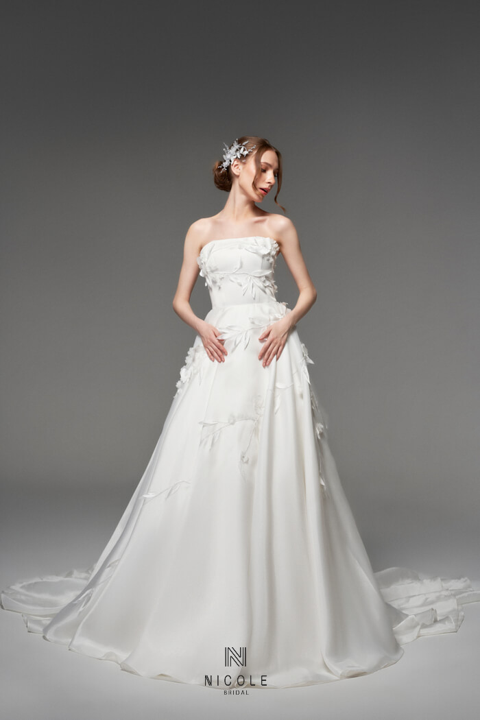 Váy cưới dáng A QNA75 | Quyên Nguyễn Bridal