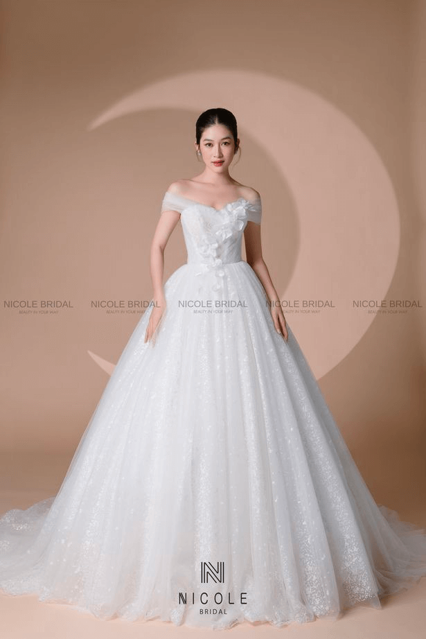 Beads Lace Royal Wedding Dresses Princess Ball Gown Sheer Tulle Modern  Bridal Gowns – Ballbella
