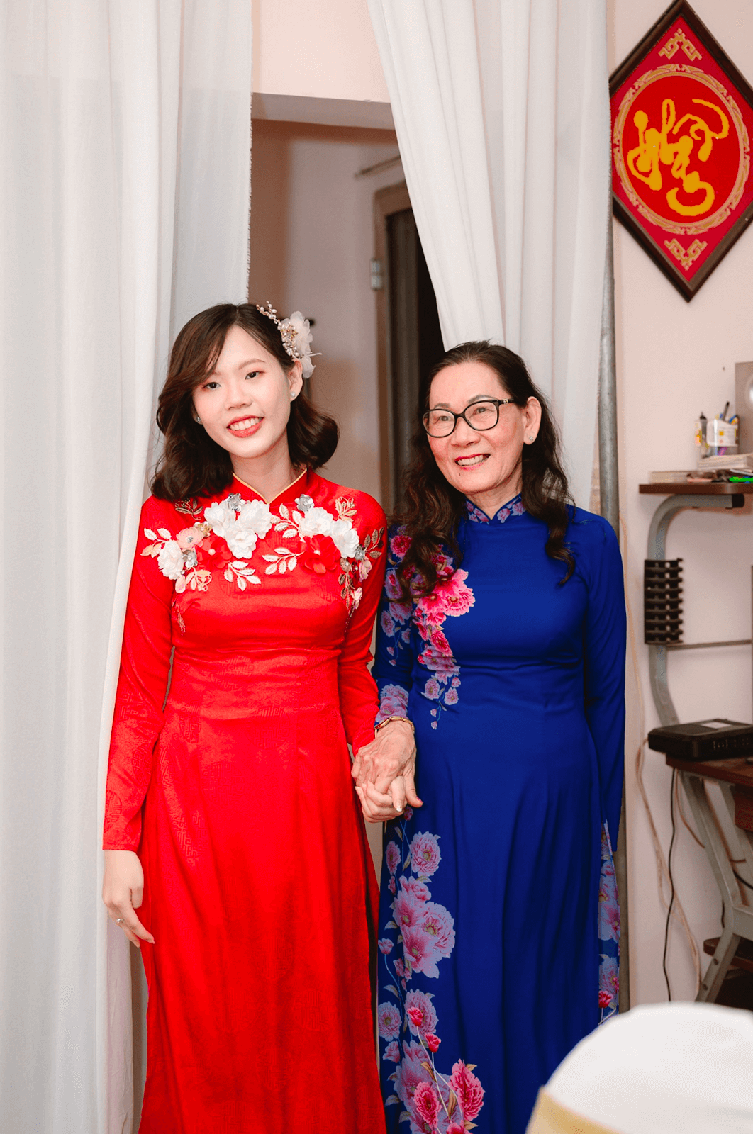 ao-dai-cuoi-theu-2