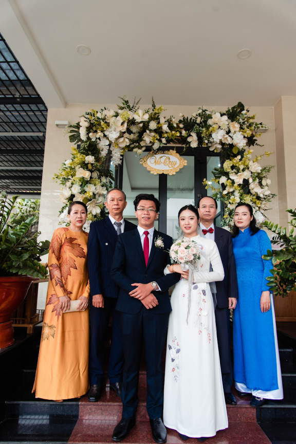 ao-dai-cuoi-theu-8