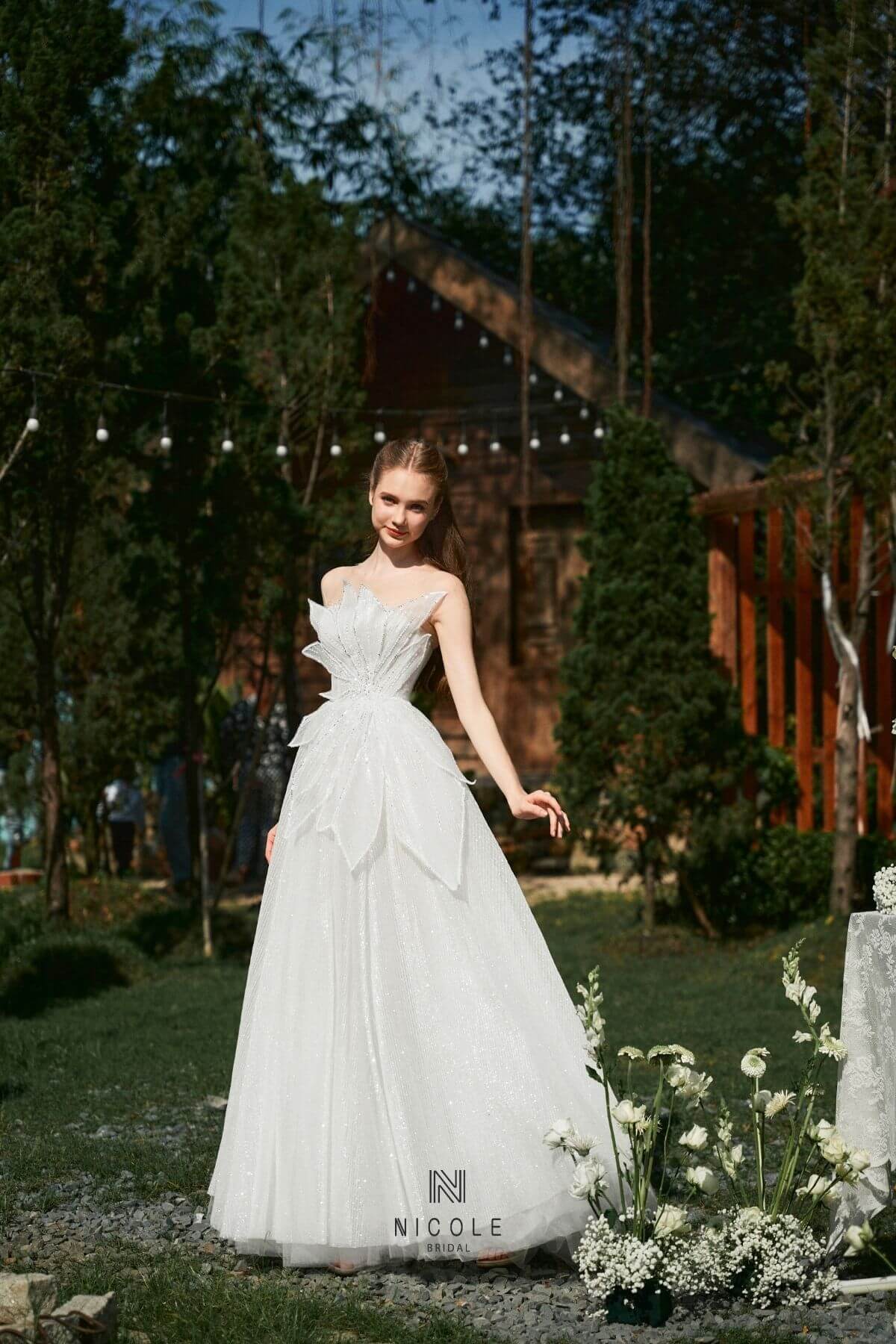 10 mẫu váy cưới đẹp, sang trọng giá chỉ dưới 900K Bống Maxishop