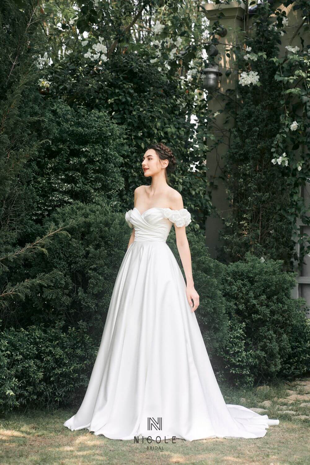 10 mẫu váy cưới Hàn Quốc đẹp như mơ năm 2018 – quyennguyenvn