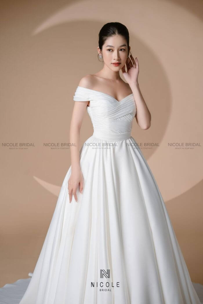 7 Mẫu váy cưới đơn giản Hàn Quốc sang trọng tinh tế