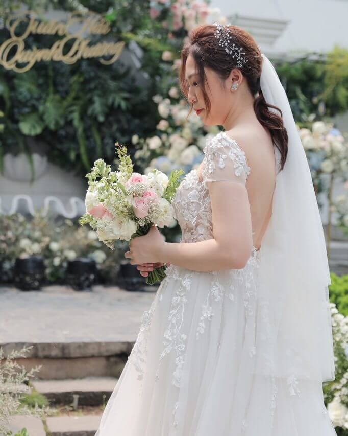 vay-cuoi-haute-couture-12
