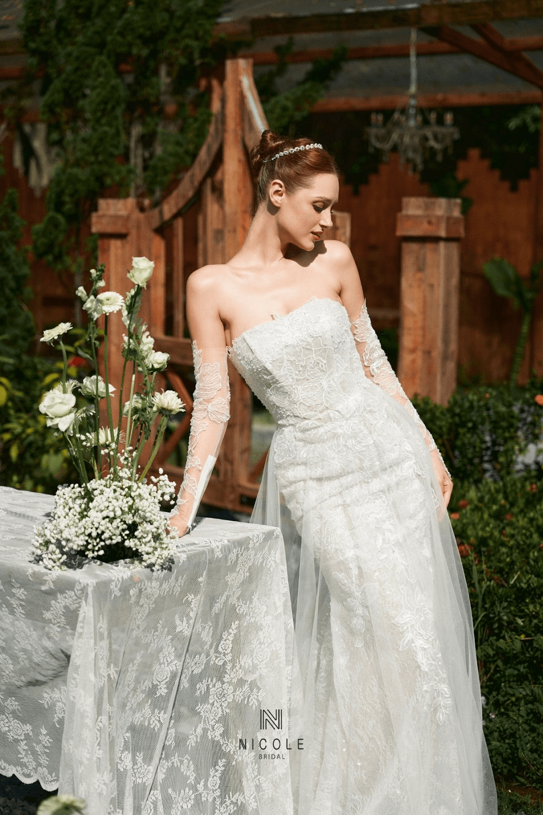 Vintage Wedding Dresses | Dreamers and Lovers