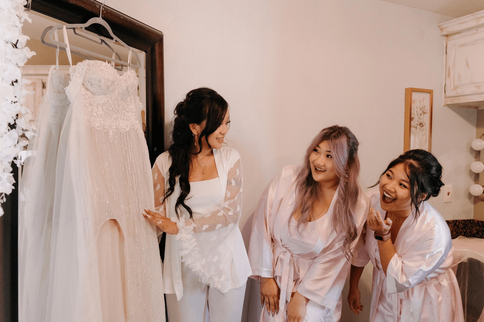 Bride Stefanie Lay - Hình 7