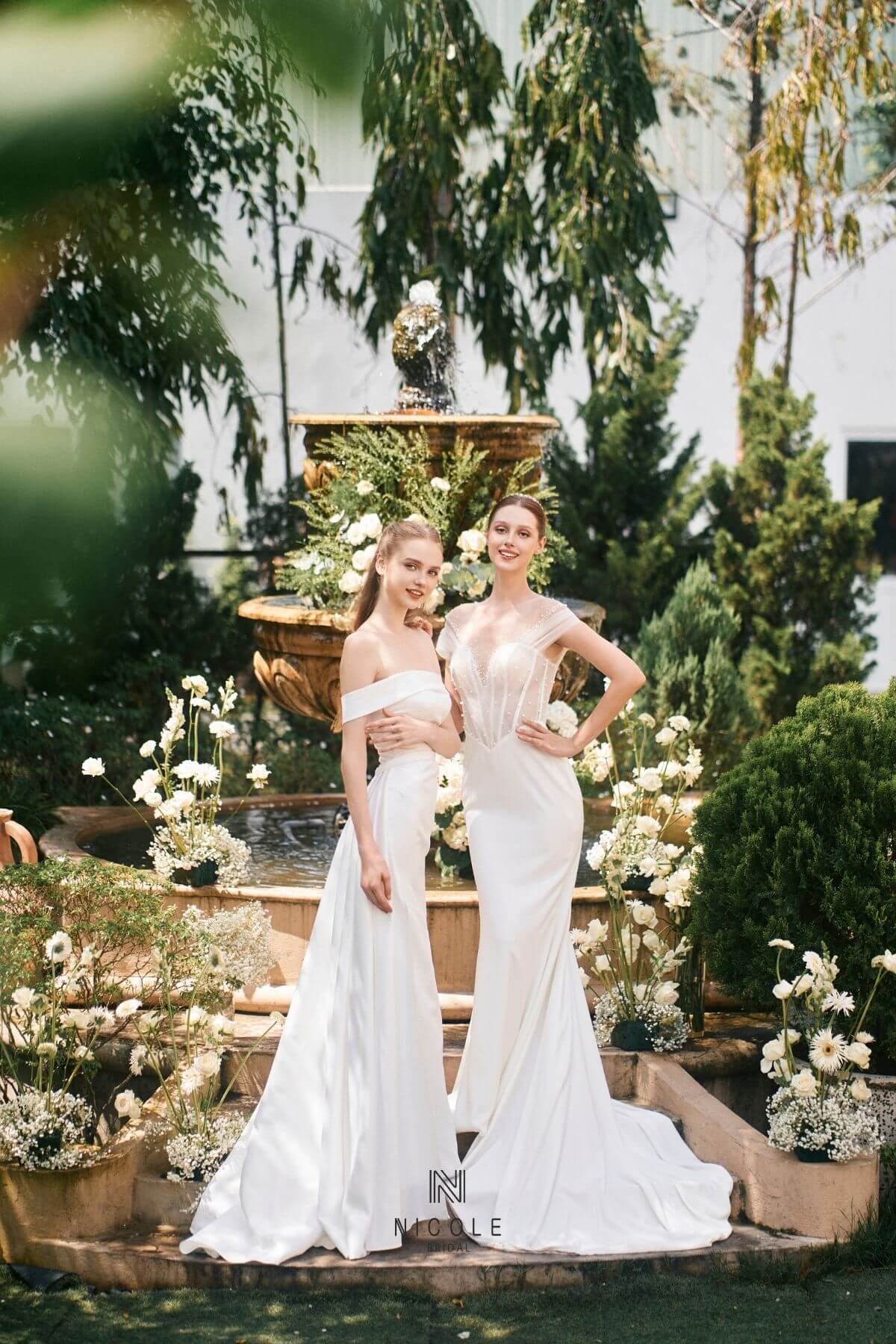 Mẫu váy trễ vai MYRA _ THE VOW