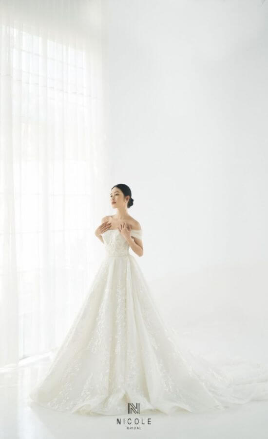 Corset wedding growns