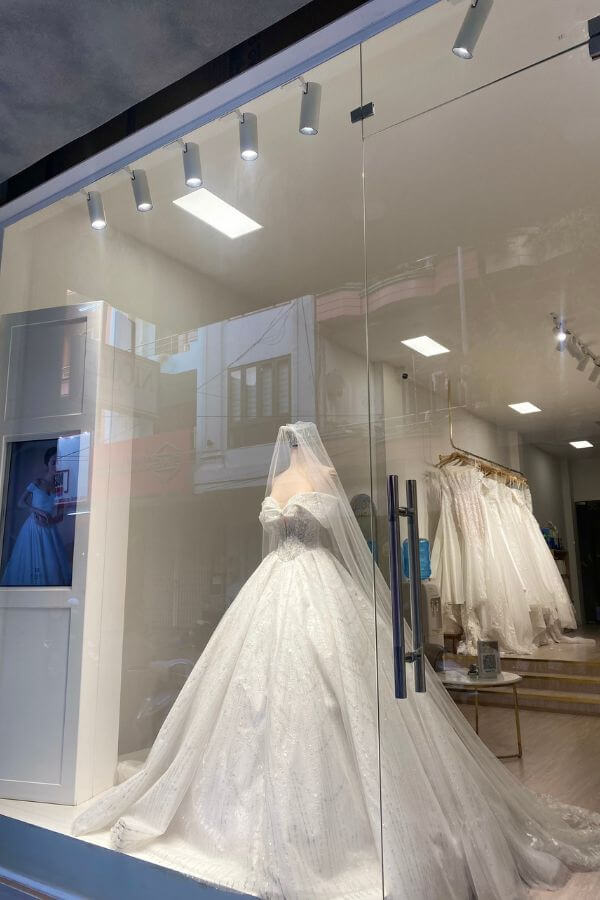 Cửa hàng váy cưới Nicole Bridal