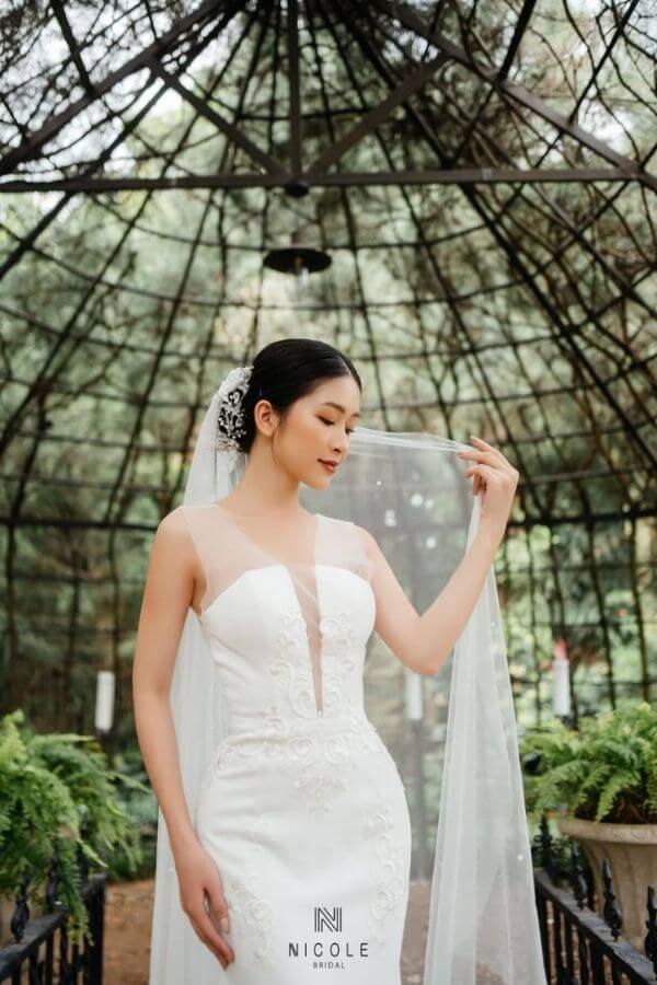 Mona wedding dress