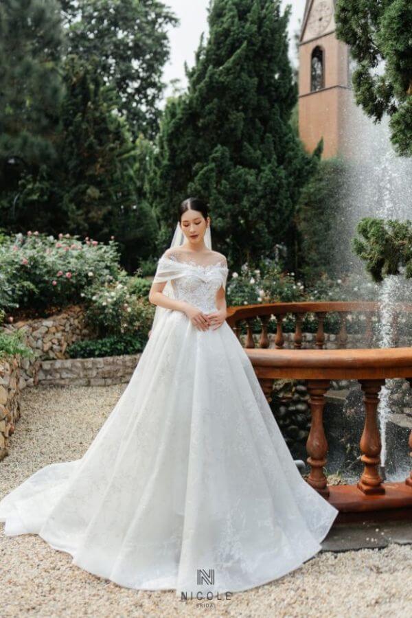 Princess Crown wedding dress