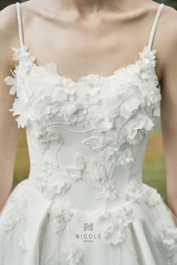 Emma Classic Wedding Dress