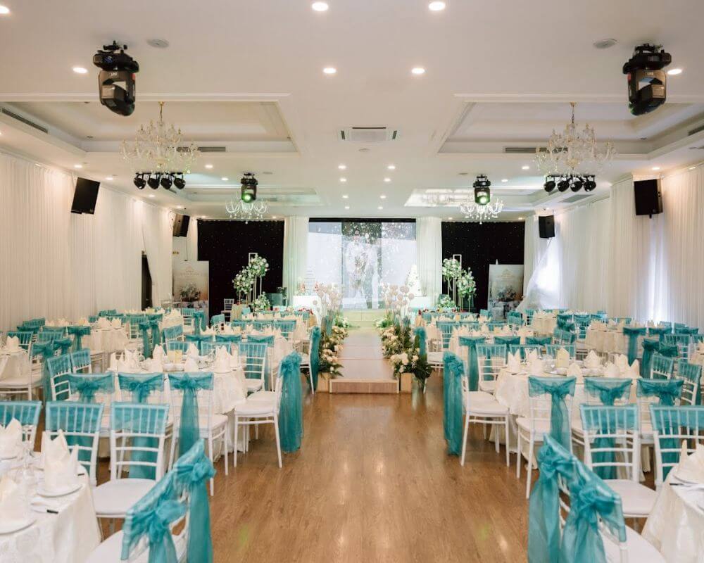 Nhà hàng tiệc cưới QUEEN PLAZA