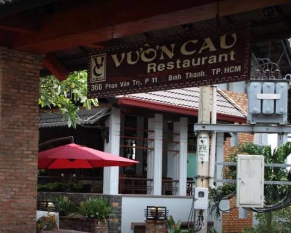 Nhà hàng tiệc cưới Vườn Cau