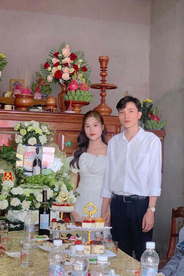 Trang phục cô dâu, chú rể trong ngày dạm ngõ