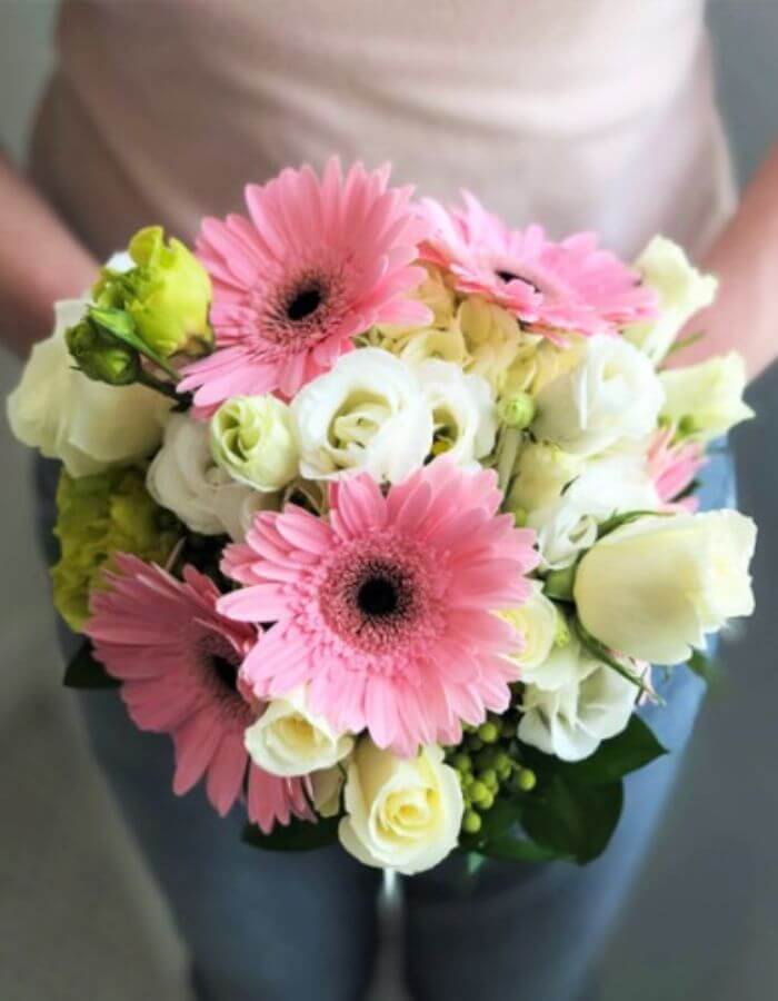 Bó hoa cưới con thuyền tình yêu