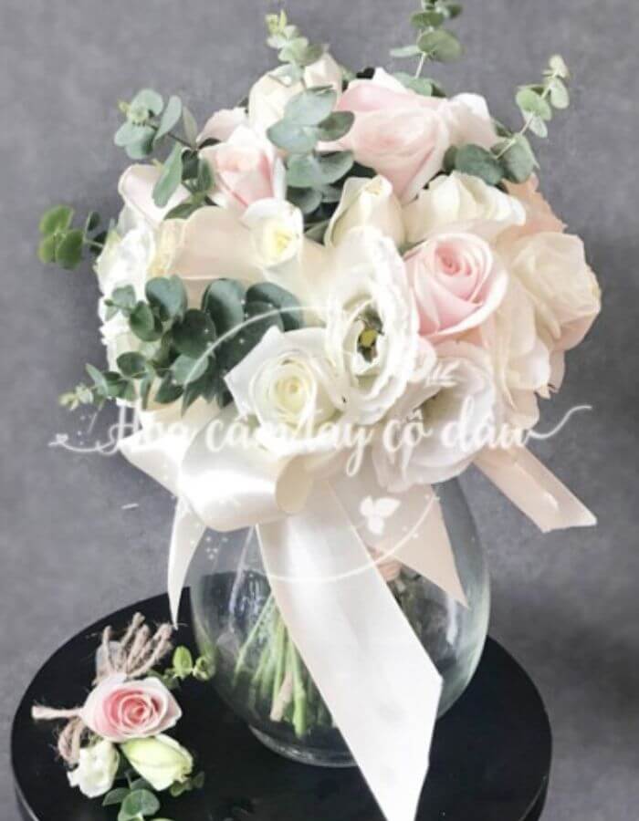 Bó hoa cưới công chúa nhỏ