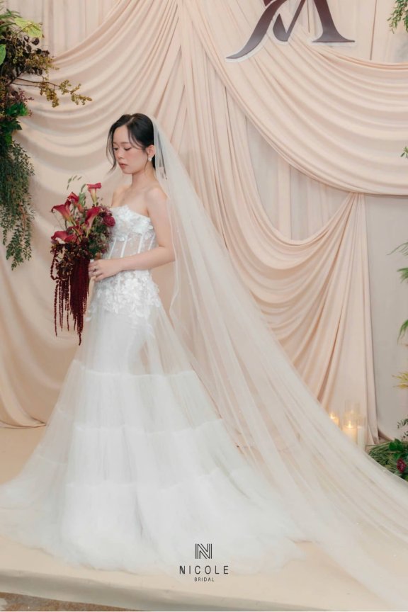 Nicole Bridal - lúp cưới cho tiệc cưới ngoài trời 2